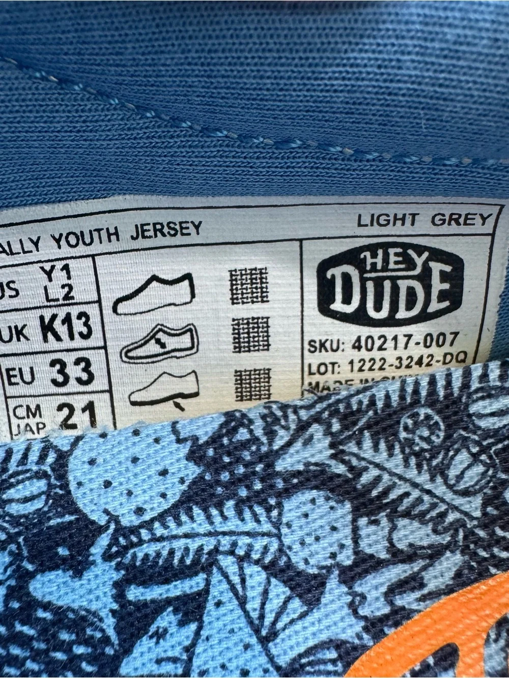 HEYDUDE Wally Youth Jersey – Light Grey / Blue – US Youth 1 / CM 21